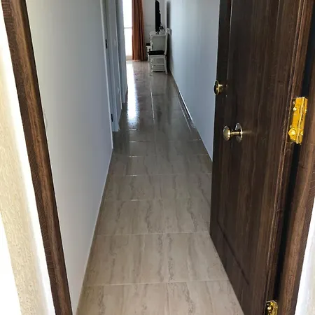 4-2, Edificio Eden Roc I Appartement