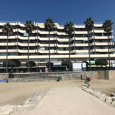 Apartment 4-2, Edificio Eden Roc I