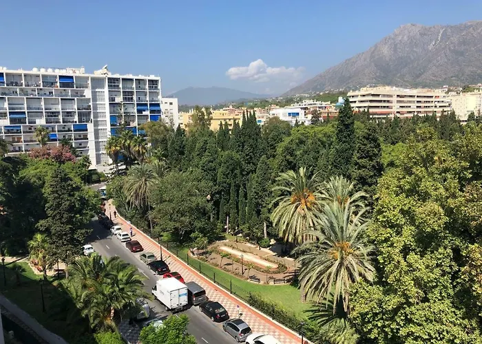 4-2, Edificio Eden Roc I * Μαρμπέλλα